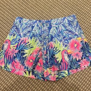 Lilly Pulitzer Size XS Katia Short